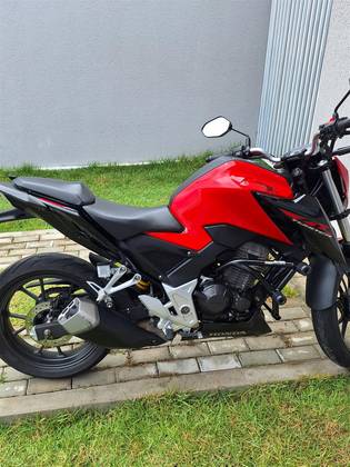 HONDA CB 300F TWISTER CBS 